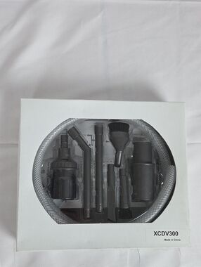 Shark Vacum..Universal Vacuum Cleaner Accessory Kit in Black - XCDV300